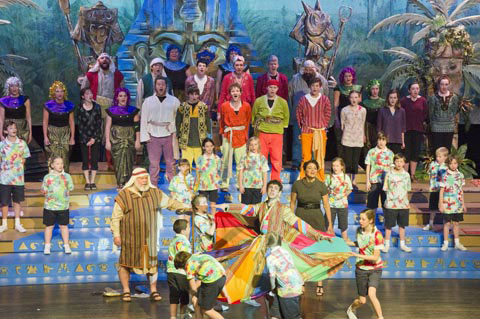 Joseph and the Amazing Technicolor Dreamcoat
