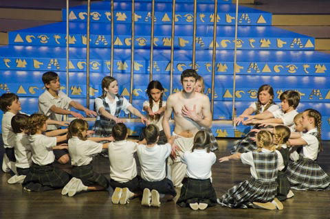 Joseph and the Amazing Technicolor Dreamcoat