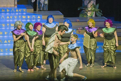 Joseph and the Amazing Technicolor Dreamcoat